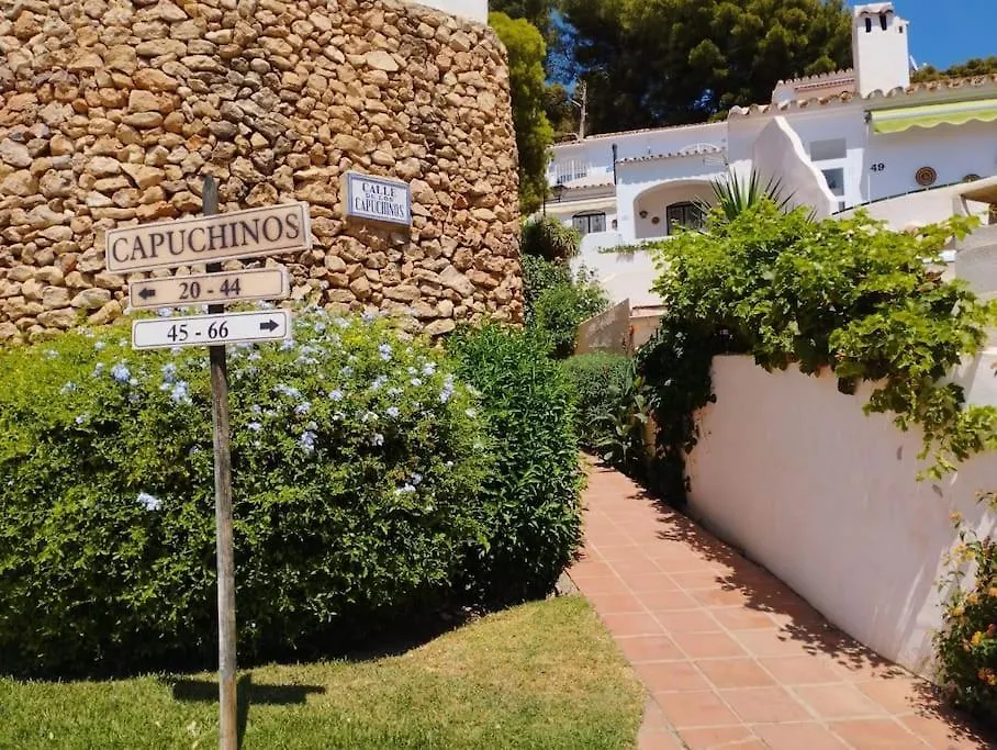 Lovley 2 bedroom in Capuchinos, San Juan de Capistrano, Nerja Apartamento