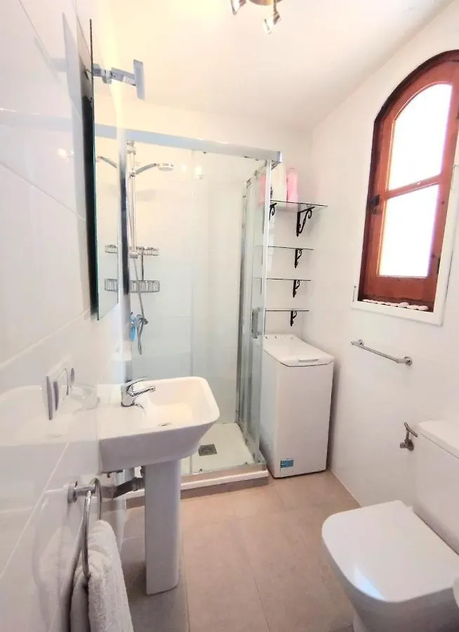 Lovley 2 bedroom in Capuchinos, San Juan de Capistrano, Nerja Apartamento