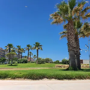 https://apt-loutis.top-hotels-tarragona.com