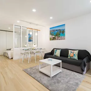 https://moguel-canarian-holiday-3.in-canary-islands.com