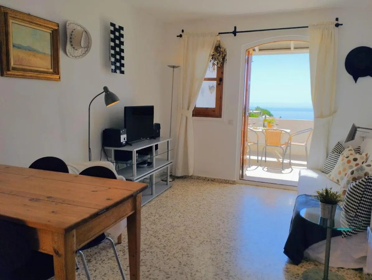 Lovely 2 Bedroom In Capuchinos, San Juan De Capistrano, Nerja Apartament